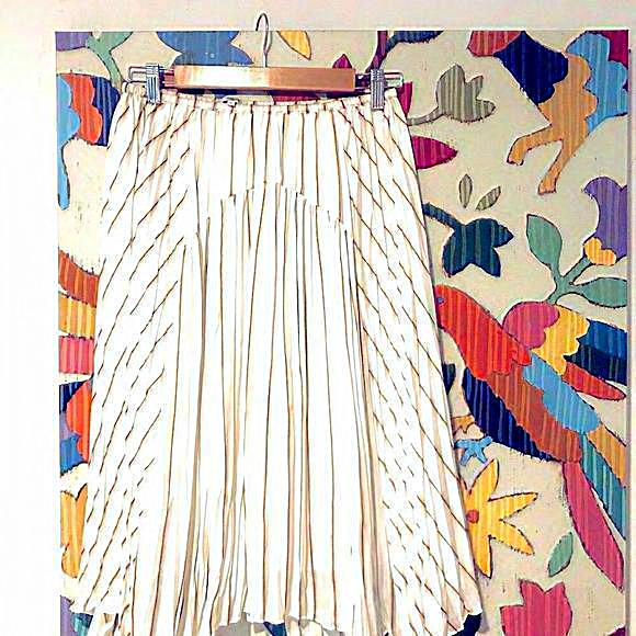 Vince Dresses & Skirts - Vince Perfect‎ Skirt